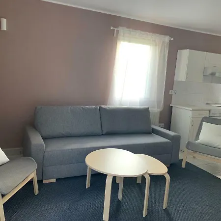 Hotel apartamentowy Herczeg Poroszlo *